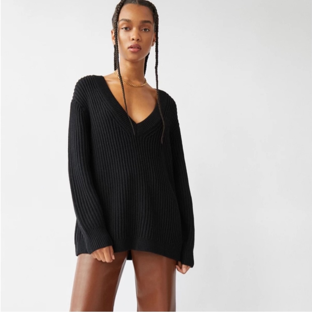 Aritzia Babaton Roger Merino Wool Sweater V-Neck 2XS